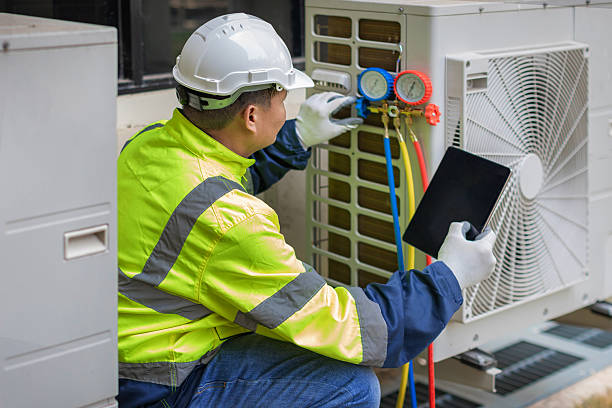 Professional Hvac technician working in Enterprise, UT